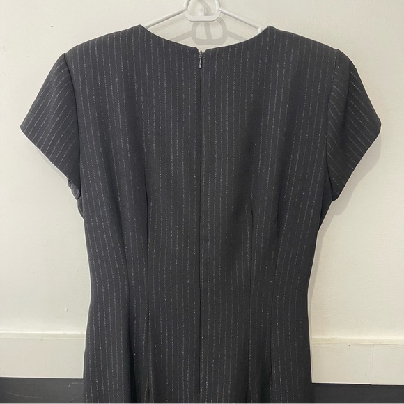 Virgo ll Maxi Dress Woman’s Sz 10 Black/ Silver Shimmer Stripes Attached Belt - Picture 5 of 7